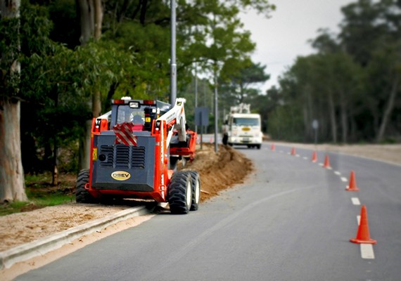 Alumbrado vial en rutas nacionales y proviniales de acceso a balnearios de Bs. As.